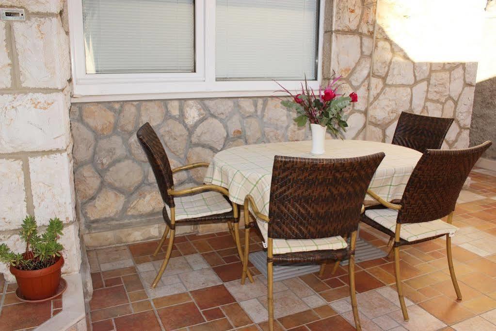 Apartments Captain Dubrovnik Bagian luar foto